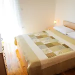 Rajic Appartement *