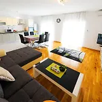 Rajic * Split